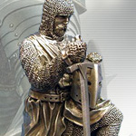 Kneeling Knight Crusader Pewter Statue MEMA034 by Les Etains Du Graal