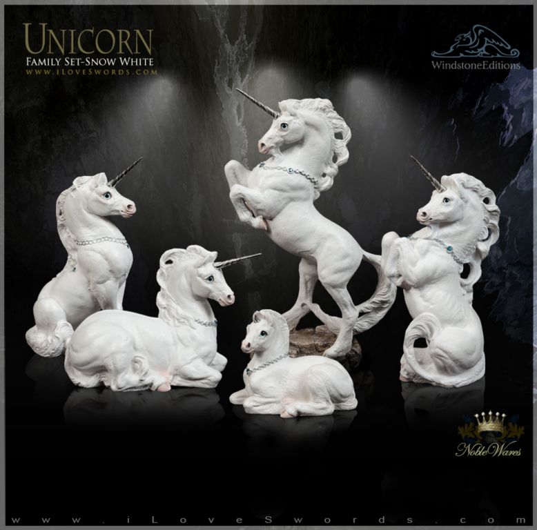 Unicorn Family - 5 pc. Snow White